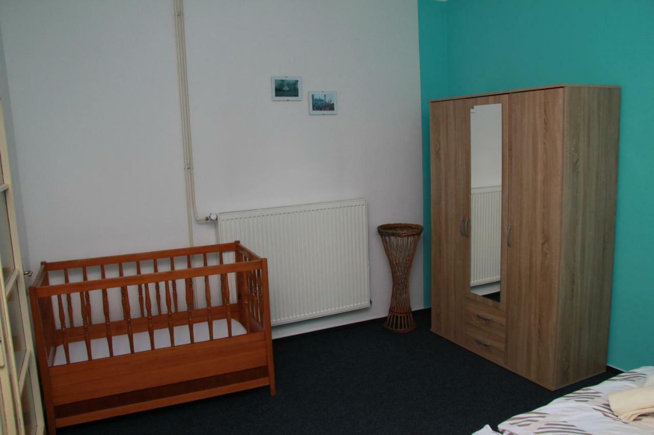 Apartman Brasov, Týn nad Vltavou Zewnętrze zdjęcie