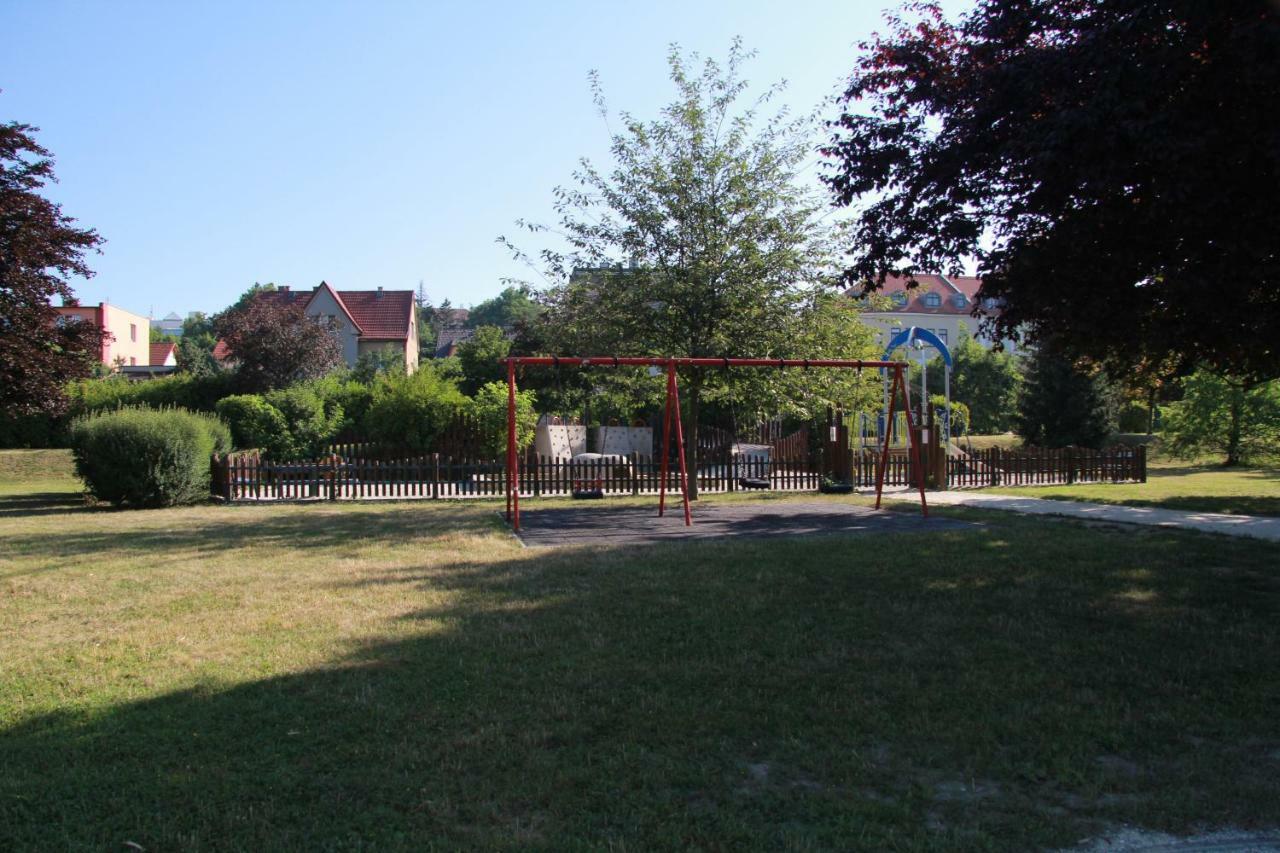Apartman Brasov, Týn nad Vltavou Zewnętrze zdjęcie