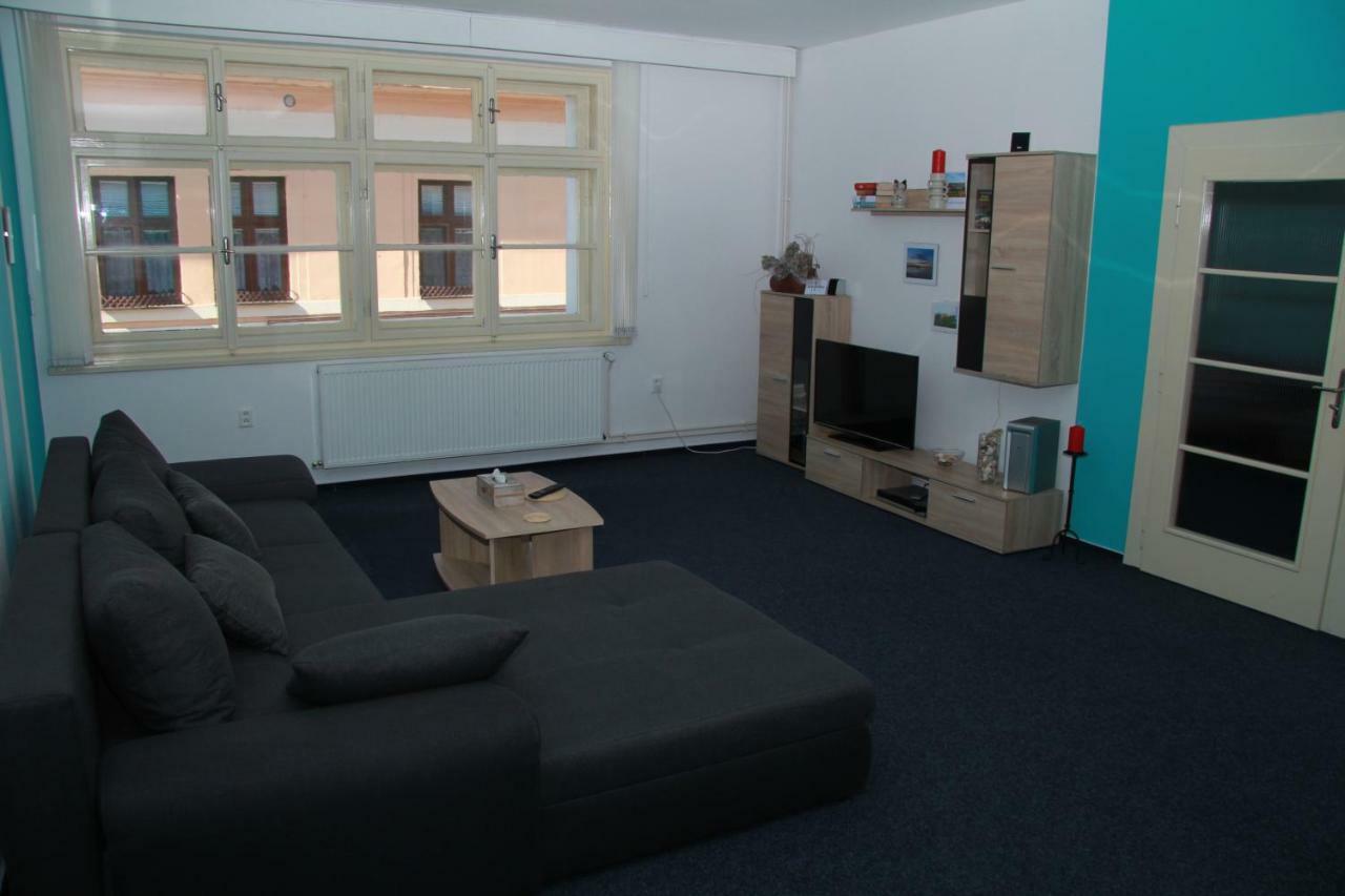 Apartman Brasov, Týn nad Vltavou Zewnętrze zdjęcie